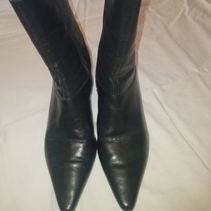 Antonio Melani short boots